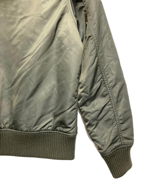 ALPHAINDUSTRIES（アルファインダストリーズ）ALPHAINDUSTRIES (アルファインダストリーズ) フライトジャケット カーキ サイズ:SIZE Mの古着・服飾アイテム