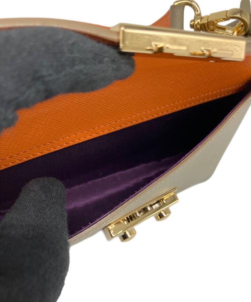 A.D.M.J.（エーディーエムジェイ）A.D.M.J. (エーディーエムジェイ) ウォレットショルダーバッグ グレージュの古着・服飾アイテム