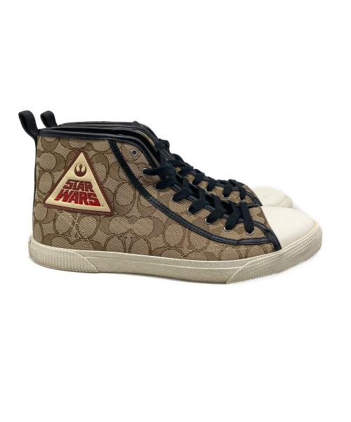 COACH（コーチ）COACH (コーチ) STAR WARS (スターウォーズ) シグネチャートライロゴスニーカー ベージュ×ホワイト サイズ:US 8.5Dの古着・服飾アイテム
