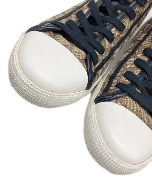 COACH（コーチ）COACH (コーチ) STAR WARS (スターウォーズ) シグネチャートライロゴスニーカー ベージュ×ホワイト サイズ:US 8.5Dの古着・服飾アイテム