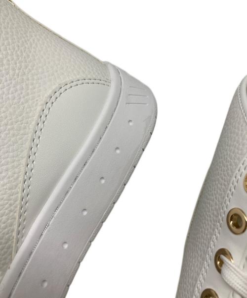 MICHAEL MICHAEL KORS（マイケル マイケルコース）MICHAEL MICHAEL KORS (マイケル マイケルコース) SHEA ハイトップスニーカー ホワイト サイズ:6.5（23.5～24.0cm程度）の古着・服飾アイテム