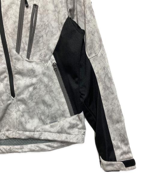 Urbanism（アーバニズム）Urbanism (アーバニズム) トレーニングウェア ライトグレー×ブラック サイズ:SIZE Mの古着・服飾アイテム
