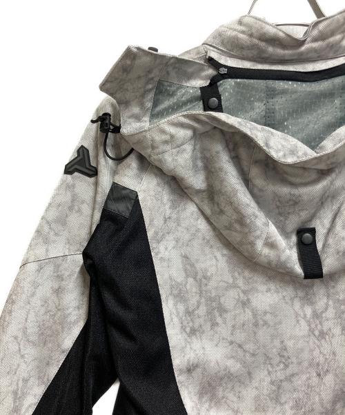 Urbanism（アーバニズム）Urbanism (アーバニズム) トレーニングウェア ライトグレー×ブラック サイズ:SIZE Mの古着・服飾アイテム