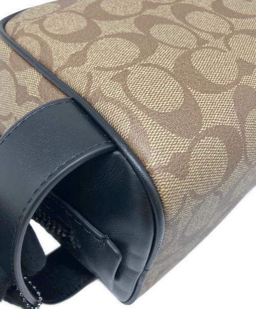 COACH（コーチ）COACH (コーチ) ラージトラベルキット ブラウンの古着・服飾アイテム