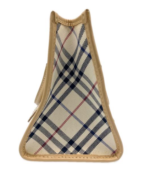BURBERRY BLUE LABEL（バーバリー ブルー レーベル）BURBERRY BLUE LABEL (バーバリー ブルー レーベル) ノバチェックハンドバッグ ホワイト×ベージュの古着・服飾アイテム