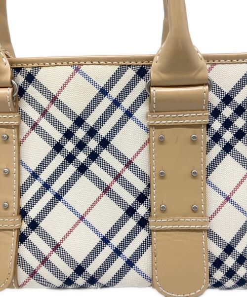 BURBERRY BLUE LABEL（バーバリー ブルー レーベル）BURBERRY BLUE LABEL (バーバリー ブルー レーベル) ノバチェックハンドバッグ ホワイト×ベージュの古着・服飾アイテム