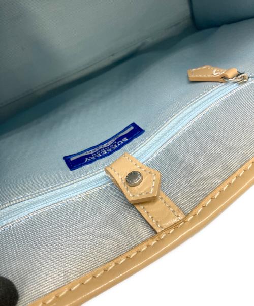 BURBERRY BLUE LABEL（バーバリー ブルー レーベル）BURBERRY BLUE LABEL (バーバリー ブルー レーベル) ノバチェックハンドバッグ ホワイト×ベージュの古着・服飾アイテム
