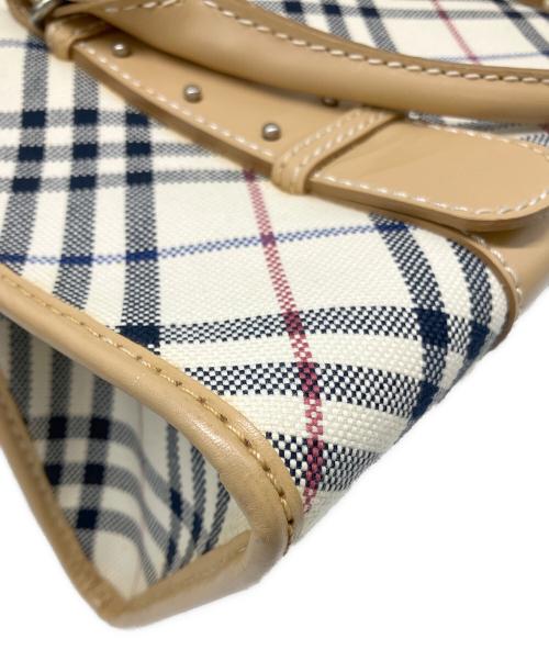 BURBERRY BLUE LABEL（バーバリー ブルー レーベル）BURBERRY BLUE LABEL (バーバリー ブルー レーベル) ノバチェックハンドバッグ ホワイト×ベージュの古着・服飾アイテム