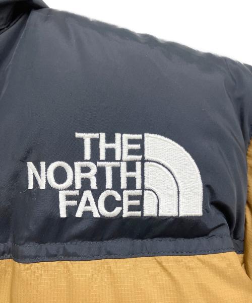 THE NORTH FACE（ザ ノース フェイス）THE NORTH FACE (ザ ノース フェイス) Nuptse Jacket（ヌプシジャケット） カーキ×ブラック サイズ:XLの古着・服飾アイテム