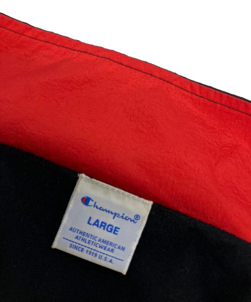 Champion（チャンピオン）Champion (チャンピオン) ナイロンジャケット レッド×ブラック サイズ:Lの古着・服飾アイテム