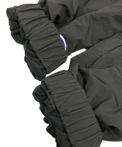 Champion（チャンピオン）Champion (チャンピオン) ナイロンジャケット レッド×ブラック サイズ:Lの古着・服飾アイテム