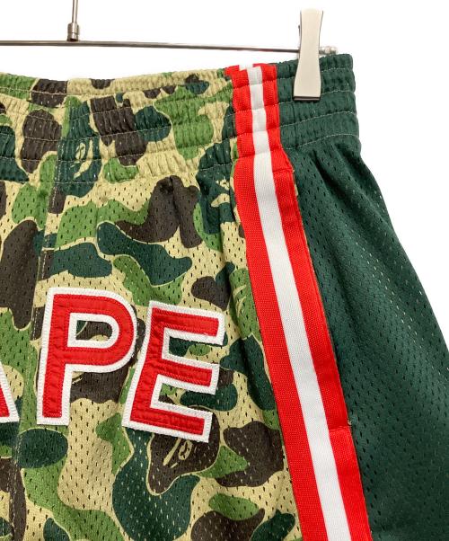 A BATHING APE（ア ベイシング エイプ）A BATHING APE (ア ベイシング エイプ) Basketball Shorts グリーン×レッド サイズ:Mの古着・服飾アイテム