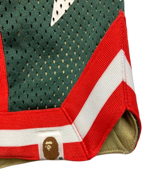 A BATHING APE（ア ベイシング エイプ）A BATHING APE (ア ベイシング エイプ) Basketball Shorts グリーン×レッド サイズ:Mの古着・服飾アイテム