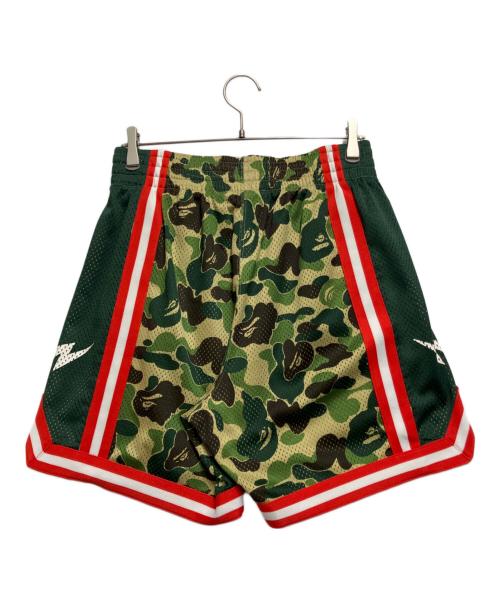 A BATHING APE（ア ベイシング エイプ）A BATHING APE (ア ベイシング エイプ) Basketball Shorts グリーン×レッド サイズ:Mの古着・服飾アイテム