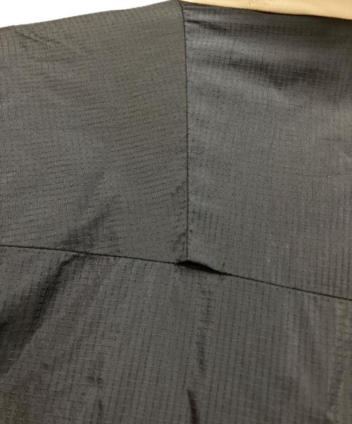 Columbia（コロンビア）Columbia (コロンビア) 撥水プルオーバージャケット ブラック×ホワイト サイズ:XLの古着・服飾アイテム