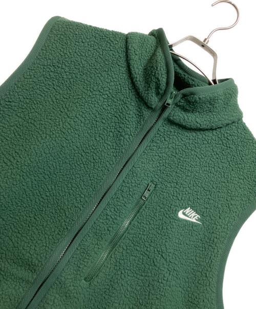 NIKE（ナイキ）NIKE (ナイキ) クラブ シーズナブル ウィンターライズド ベスト ファー グリーン サイズ:Lの古着・服飾アイテム