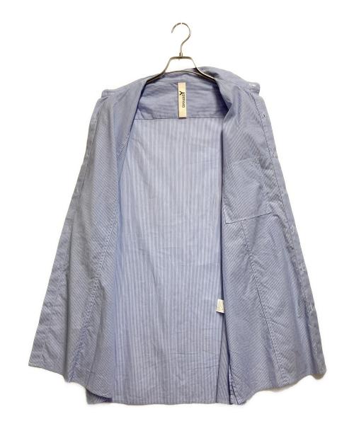 GROUND Y（グラウンドワイ）Ground Y (グラウンドワイ) アシンメトリー切り替え ストライプ ロングシャツ スカイブルー×ホワイト サイズ:3の古着・服飾アイテム