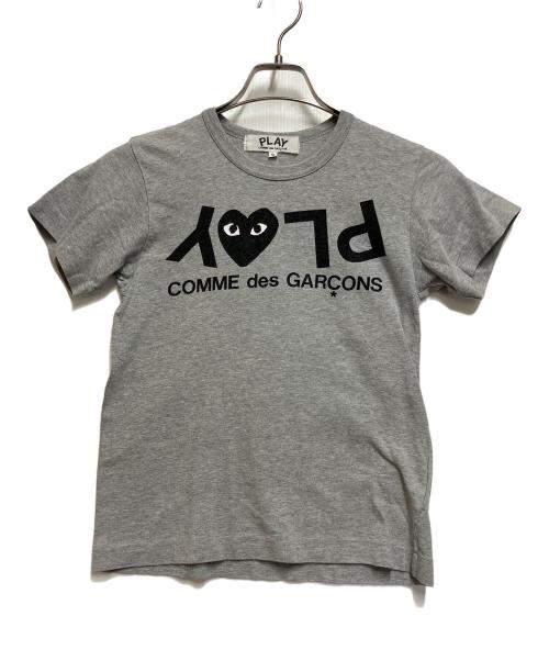PLAY COMME des GARCONS（プレイコムデギャルソン）PLAY COMME des GARCONS (プレイコムデギャルソン) 半袖カットソー ライトグレー サイズ:SIZE Sの古着・服飾アイテム