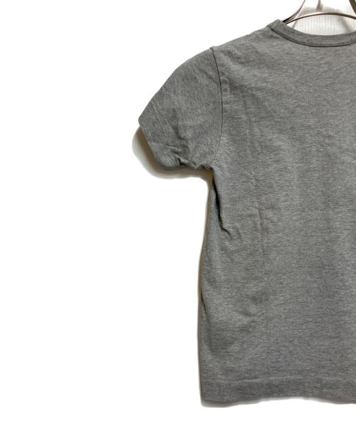 PLAY COMME des GARCONS（プレイコムデギャルソン）PLAY COMME des GARCONS (プレイコムデギャルソン) 半袖カットソー ライトグレー サイズ:SIZE Sの古着・服飾アイテム