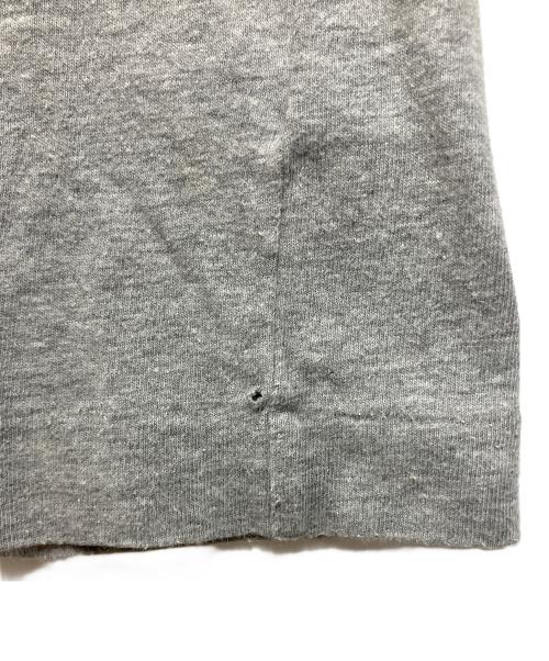 PLAY COMME des GARCONS（プレイコムデギャルソン）PLAY COMME des GARCONS (プレイコムデギャルソン) 半袖カットソー ライトグレー サイズ:SIZE Sの古着・服飾アイテム