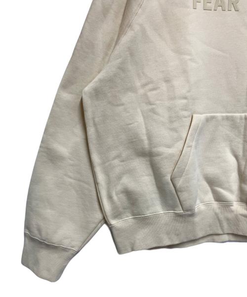 FOG ESSENTIALS（フィアオブゴッド エッセンシャル）FOG ESSENTIALS (フィアオブゴッド エッセンシャル) パーカー ベージュ サイズ:SIZE XLの古着・服飾アイテム