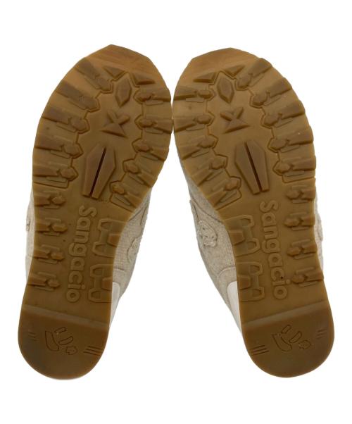 via SANGACIO（ヴィア・サンガチオ）via SANGACIO (ヴィア・サンガチオ) ローカットスニーカー ベージュ サイズ:US 6の古着・服飾アイテム