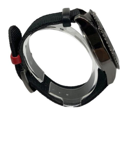 UNIVERSAL STUDIOS JAPAN（ユニバーサルスタジオジャパン）UNIVERSAL STUDIOS JAPAN (ユニバーサルスタジオジャパン) 呪術廻戦 (ジュジュツカイセン) 腕時計 ブラックの古着・服飾アイテム