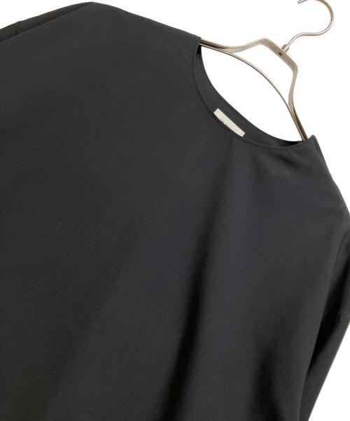 THE RERACS（ザ リラクス）THE RERACS (ザ リラクス) THE SIDE ZIP PULLOVER SHIRT ブラック サイズ:46の古着・服飾アイテム