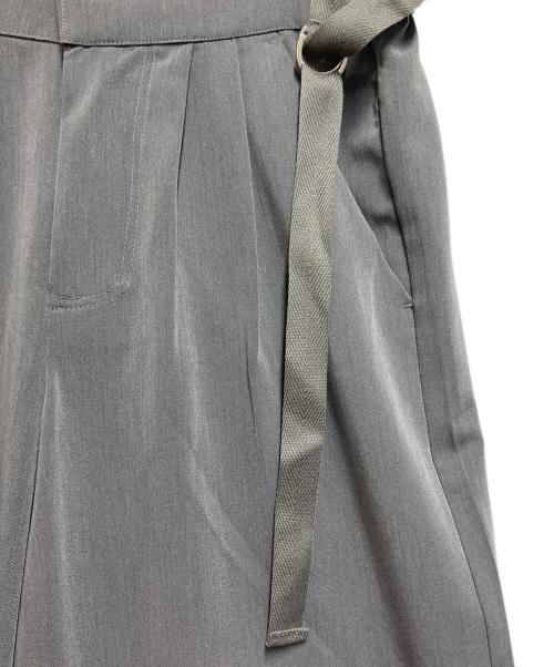 forme（フォルメ）forme (フォルメ) パンツ グレー サイズ:SIZE Mの古着・服飾アイテム