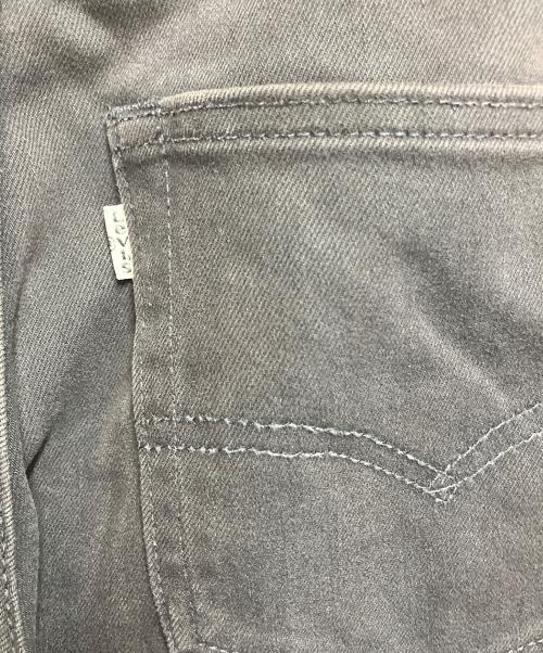 LEVI'S（リーバイス）LEVI'S (リーバイス) デニムパンツ チャコールグレー サイズ:SIZE 81cm(W32)の古着・服飾アイテム
