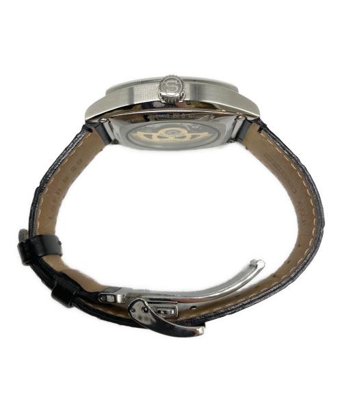 SEIKO（セイコー）SEIKO (セイコー) 腕時計 ホワイトの古着・服飾アイテム