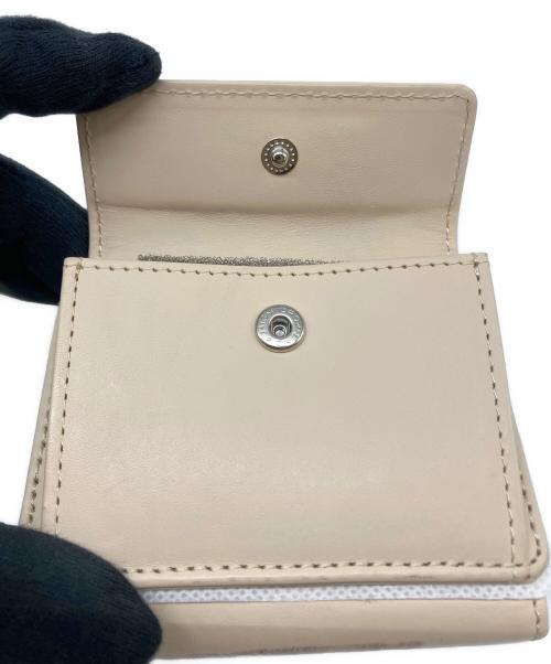 PAUL & JOE SISTER（ポールアンドジョーシスタ）PAUL & JOE SISTER (ポールアンドジョーシスタ) 3つ折り財布 ベージュの古着・服飾アイテム