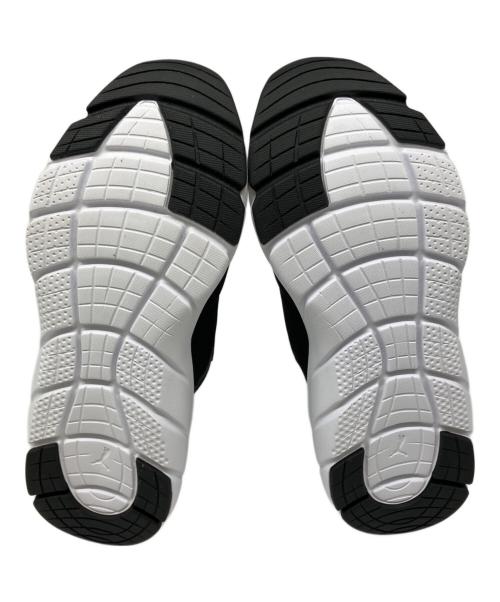 PUMA（プーマ）PUMA (プーマ) ソフトライド フレックスレース イーズイン ALT ワイド ランニングシューズ ブラック×ホワイト サイズ:US 8.5の古着・服飾アイテム