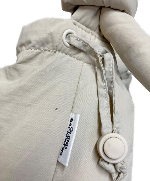 OLEND BACKPACKS（オーレンド）OLEND BACKPACKS (オーレンド) ナイロンショルダーバッグ ベージュの古着・服飾アイテム