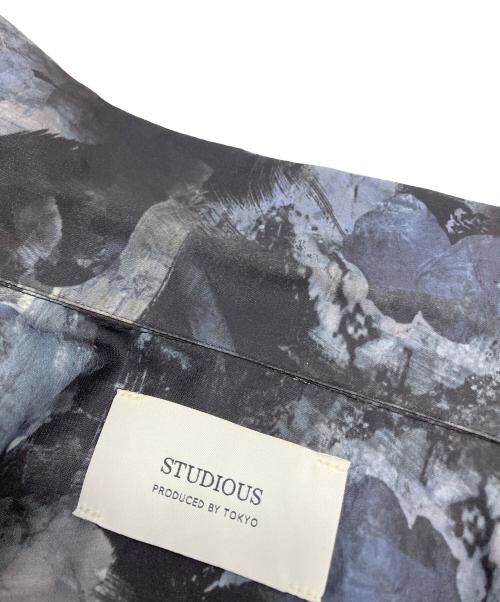 STUDIOUS（ステュディオス）STUDIOUS (ステュディオス) 総柄シャツ ブラック サイズ:2の古着・服飾アイテム