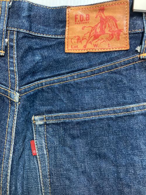 F.O.B FACTORY（エフオービー ファクトリー）F.O.B FACTORY (エフオービー ファクトリー) デニムパンツ ブルー サイズ:Ｗ28の古着・服飾アイテム