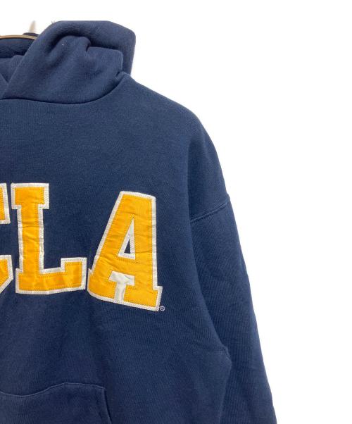 RUSSELL ATHLETIC（ラッセルアスレチック）RUSSELL ATHLETIC (ラッセルアスレチック) プルオーバーパーカー ネイビー サイズ:SIZE Mの古着・服飾アイテム