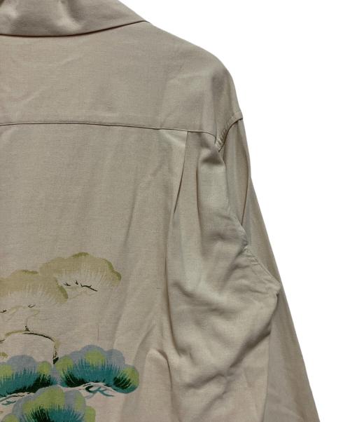 MAKANA LEI（マカナレイ）MAKANA LEI (マカナレイ) 長袖シャツ ベージュ サイズ:Lの古着・服飾アイテム