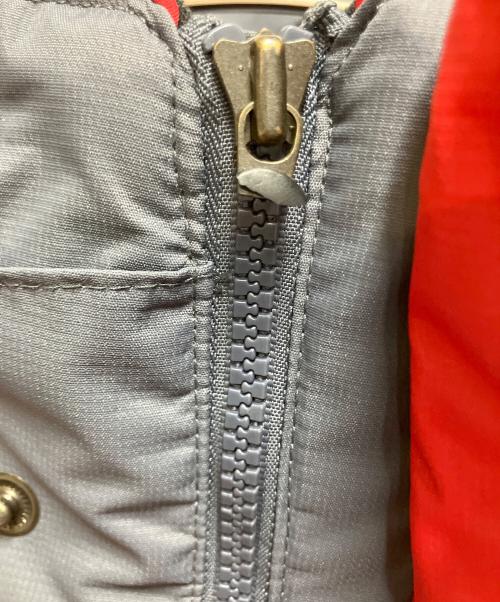 Columbia（コロンビア）Columbia (コロンビア) マウンテンパーカー レッド×グレー サイズ:SIZE Mの古着・服飾アイテム