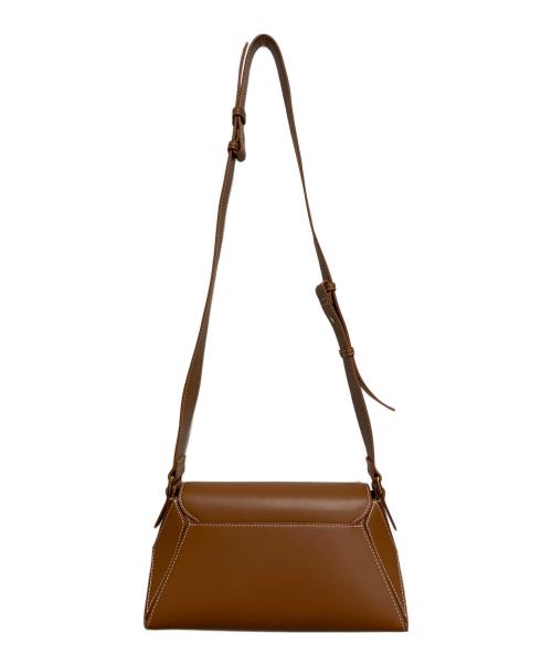 CHARLES & KEITH（チャールズアンドキース）CHARLES & KEITH (チャールズアンドキース) ショルダーバッグ ブラウンの古着・服飾アイテム