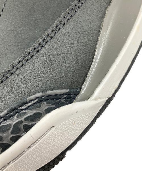 NIKE（ナイキ）NIKE (ナイキ) Air Jordan 3 Retro（エアジョーダン3 レトロ） グレー サイズ:ＵＫ8.5の古着・服飾アイテム