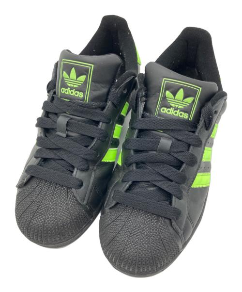 adidas（アディダス）adidas (アディダス) ローカットスニーカー ブラック×黄緑 サイズ:25.5ｃｍの古着・服飾アイテム