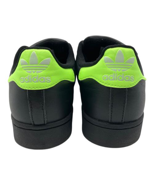 adidas（アディダス）adidas (アディダス) ローカットスニーカー ブラック×黄緑 サイズ:25.5ｃｍの古着・服飾アイテム