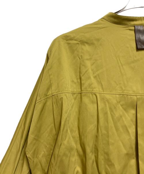 DONA MARIE（ドナ マリー）DONA MARIE (ドナ マリー) ノーカラージャケット オリーブ サイズ:SIZE 38の古着・服飾アイテム