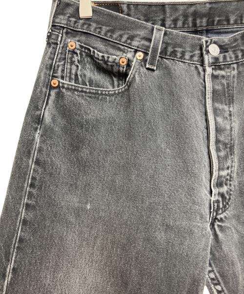 LEVI'S（リーバイス）LEVI'S (リーバイス) デニムパンツ グレー サイズ:W34の古着・服飾アイテム