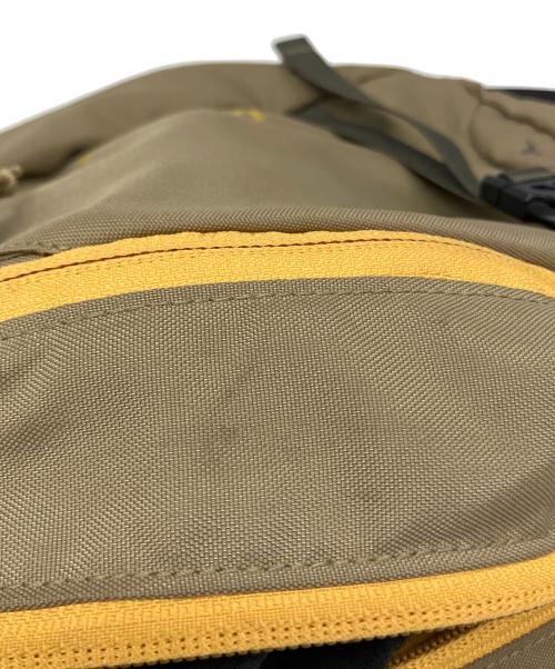 Patagonia（パタゴニア）Patagonia (パタゴニア) ボディーバッグ ベージュの古着・服飾アイテム
