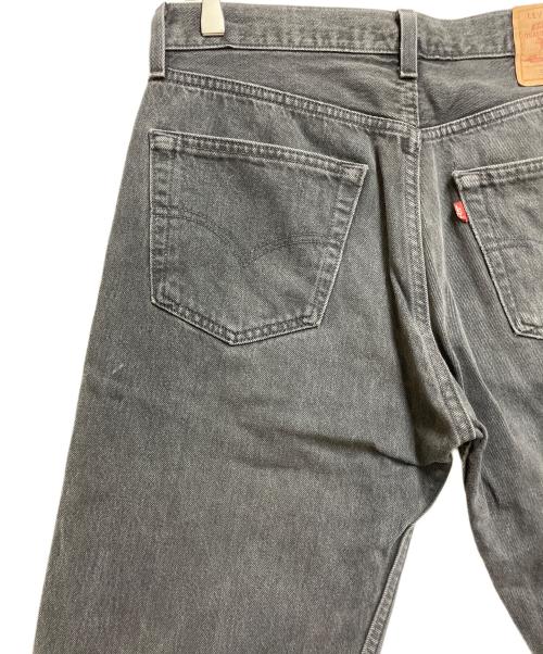 LEVI'S（リーバイス）LEVI'S (リーバイス) デニムパンツ グレー サイズ:SIZE 81cm(w32)の古着・服飾アイテム