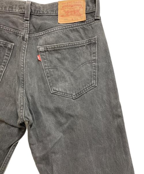 LEVI'S（リーバイス）LEVI'S (リーバイス) デニムパンツ グレー サイズ:SIZE 81cm(w32)の古着・服飾アイテム