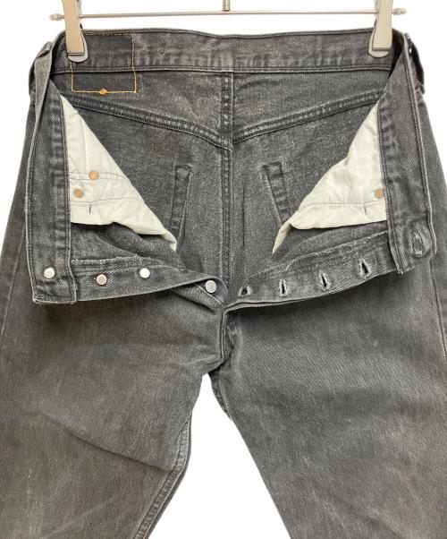 LEVI'S（リーバイス）LEVI'S (リーバイス) デニムパンツ グレー サイズ:SIZE 81cm(w32)の古着・服飾アイテム