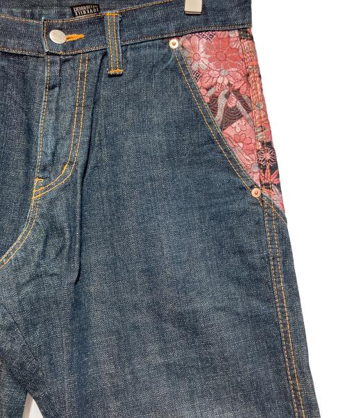 JUVENILE DELINQUENT（ジュベナイル デリンクエント）JUVENILE DELINQUENT (ジュベナイル デリンクエント) デニムパンツ ネイビー×ピンク サイズ:SIZE W34の古着・服飾アイテム